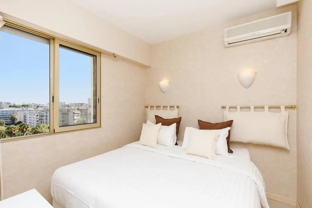 Apartment Top Floor 2 Beds 2Baths Cannes